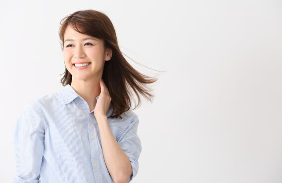 岩倉にある美容室ではくせ毛の悩みを縮毛矯正によって丁寧に施術します